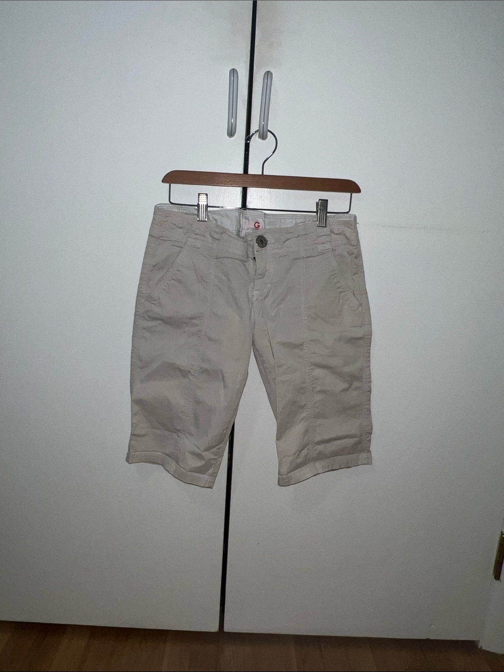 Guess White Cotton Casual Shorts with Red Logo